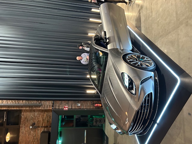 Aston Martin (WKN A2QJD4) 1418074