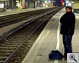 Wie findet man einen Zug der abfahren will aber.. 30059